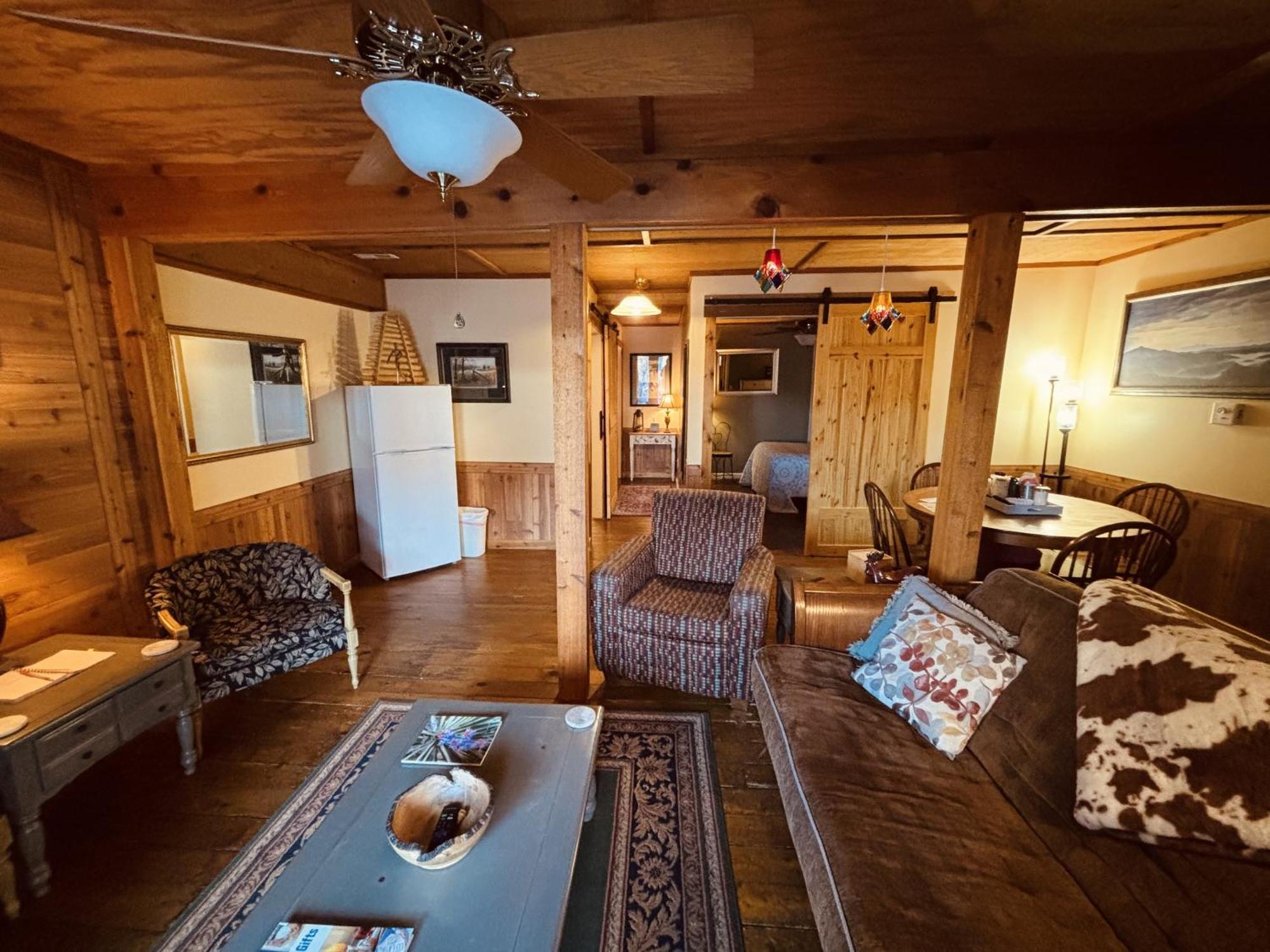 The Iris Garden Downtown Cottages And Suites Нашвілл Номер фото